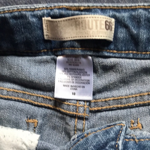 Girls Route 66 size 10 jean shorts - Picture 3 of 6